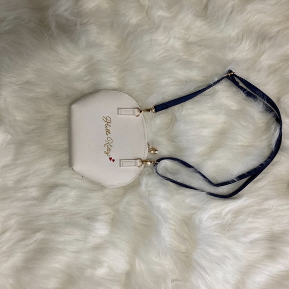 Hello Kitty Hand Bag - Picture 3 of 4